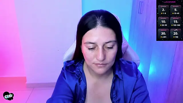 Saskyaa live XXX chat