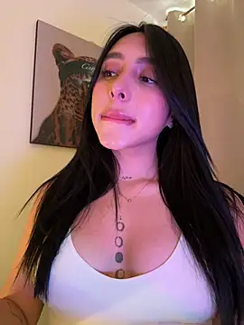 IsabellaNoir_ Chat XXX in diretta