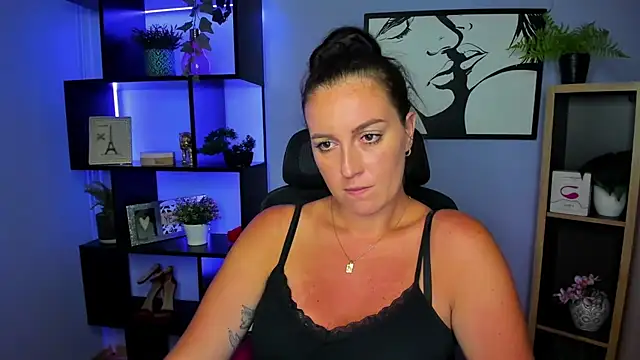 FUN_AMI Live XXX Chat