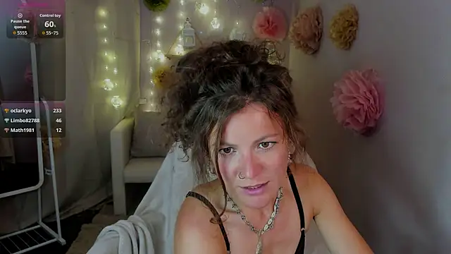 Онлайн чат XXX Mari_Muse