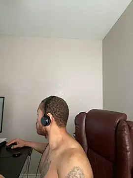 Fathero1timen Live XXX chat