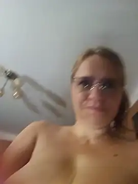 Chat XXX Live BLONDKICIA1