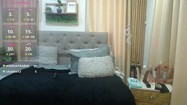 Chat +18 de sasi_luna ao vivo