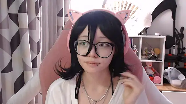 Živý XXX chat SaxonDibs