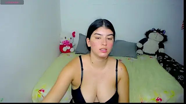 Chatroom XXX en direct de hello_kityy25