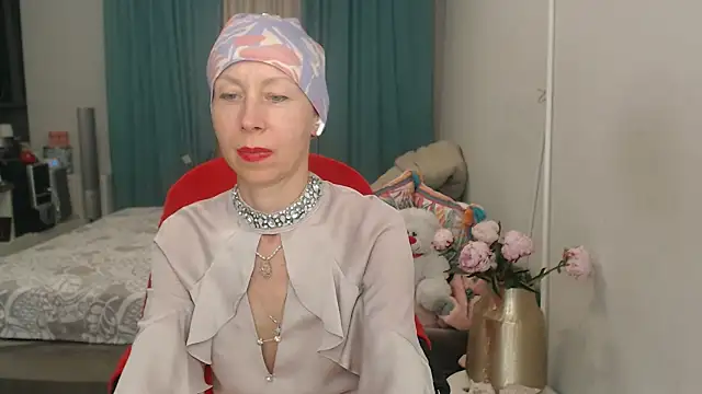 LuxuryNika Live XXX-chat