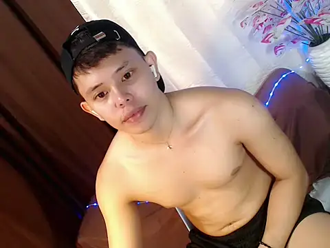 Baby_Maxxx 现场XXX聊天