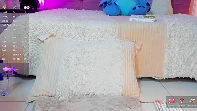 Stushaa XXX чат на живо