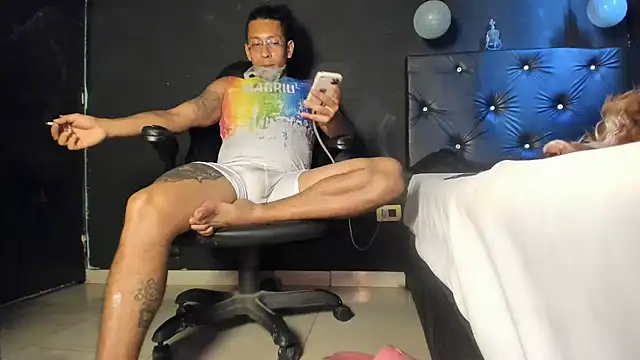 FuckHardlove 라이브 XXX 채팅