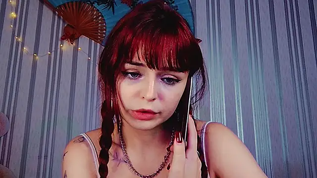 ArianaLight XXX чат на живо