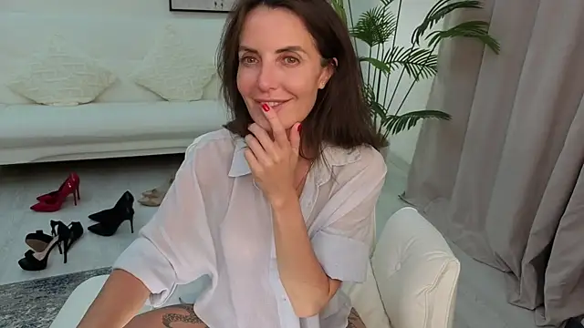 Beylly Chat XXX in diretta