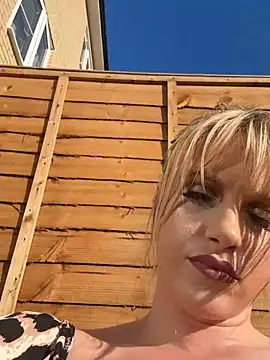 LustfulLuna_ Live XXX-Chat