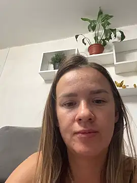 Chat +18 de Strip-Lady ao vivo