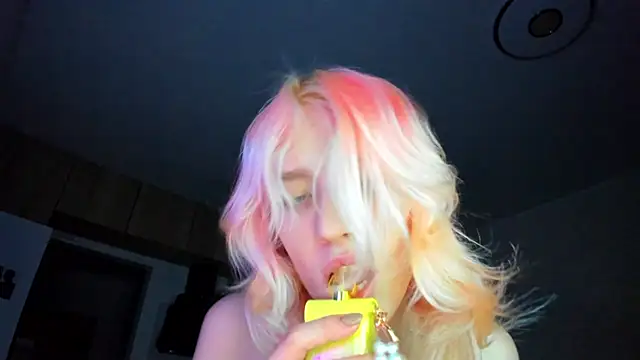 Chat XXX Live _Alice_Kitty