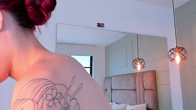 mae_lyra লাইভ XXX চ্যাট