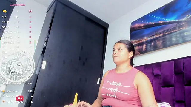 Alicia_Whitee 现场XXX聊天