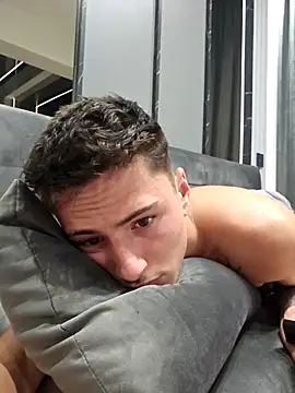 denysio89's Live XXX Chat
