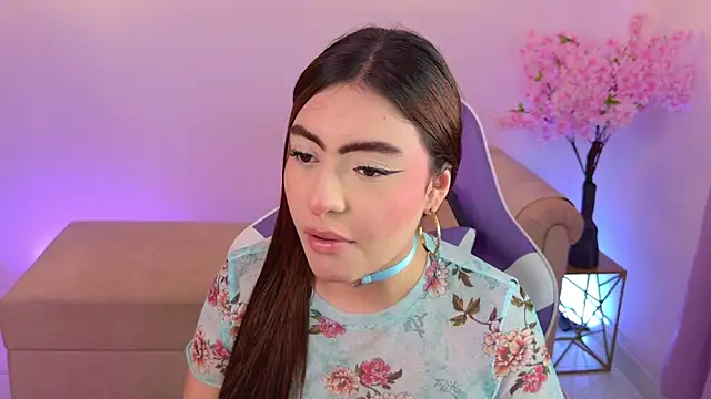 mayavexx Adlı Modelin Canlı XXX Sohbeti