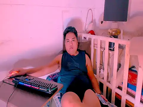 Hardking_69 Adlı Modelin Canlı XXX Sohbeti