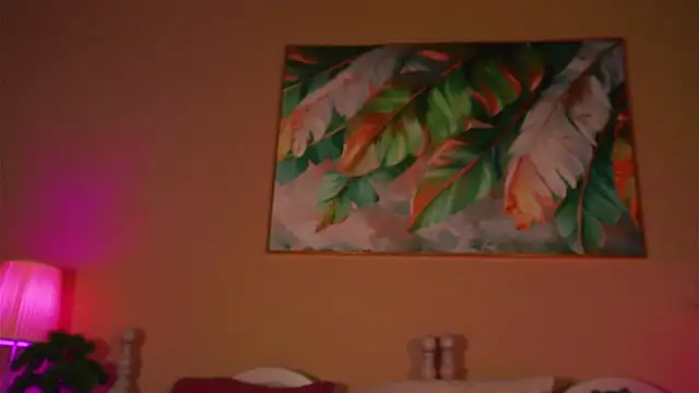 XXX chat uživo modela LunaMystyque