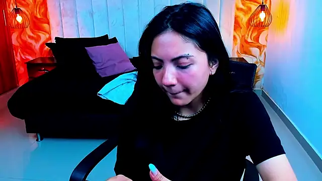 צ'אט XXX בשידור חי של miichael_black