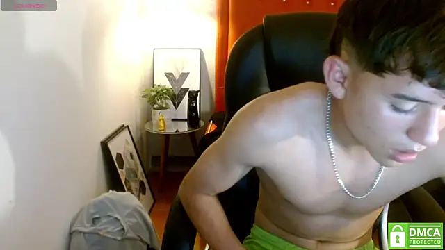 Ryan_grayxn Live XXX chat