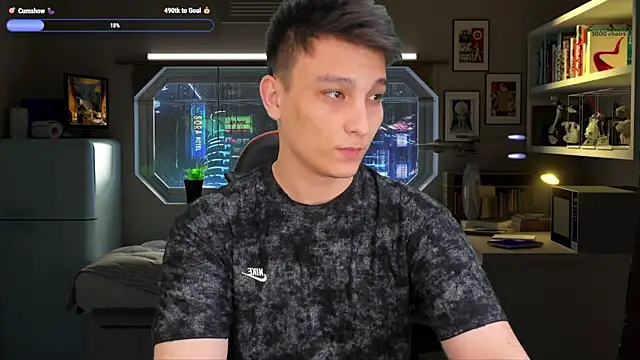 Justin_time111 – Naživo XXX chat
