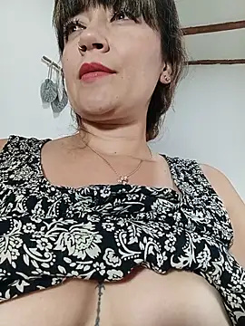 Chat XXX en directo de tata_sanz_