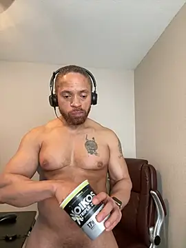 Czat XXX na żywo – Fathero1time