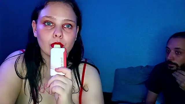 צ'אט XXX בשידור חי של SweetPiggyx