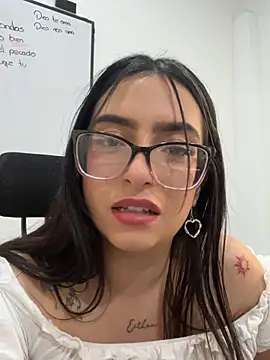 Kloenovoa-'s Live XXX Chat