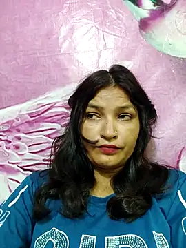 Chatroom XXX en direct de Priyaa_1433