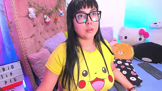 XXX chat uživo modela LillyCandy