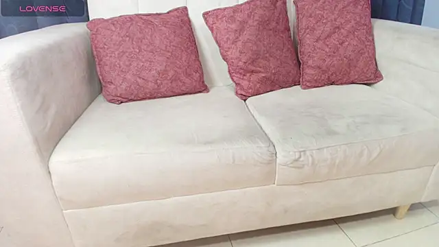 Lola_Nasty Adlı Modelin Canlı XXX Sohbeti