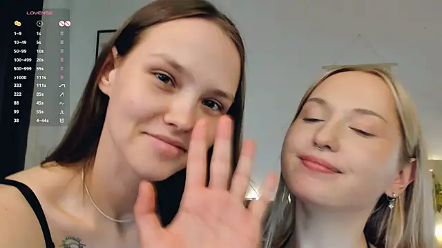 XXX chat uživo modela lisaluve