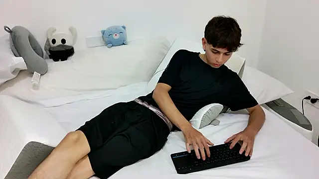 Wade_wagner Adlı Modelin Canlı XXX Sohbeti
