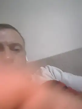 muscularsexy Adlı Modelin Canlı XXX Sohbeti