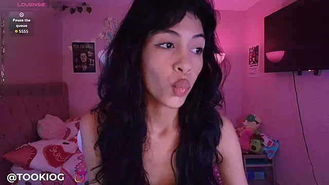 TOOKIOG_ – Live XXX-chat