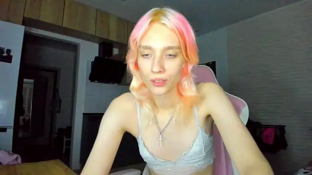 _Alice_Kitty Live XXX-Chat