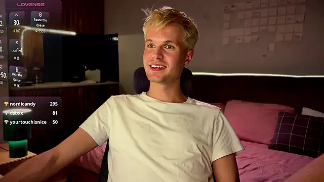 Leonnextdoor Live XXX-Chat