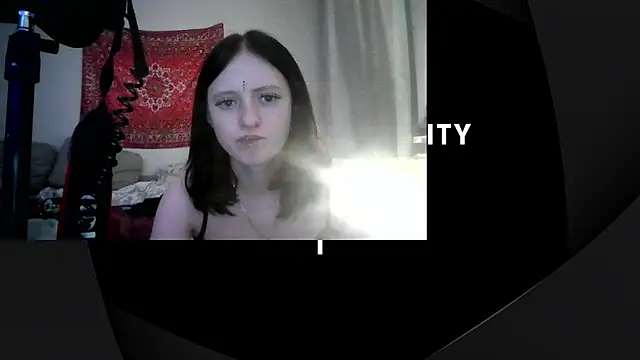 Catherine19Hunt Adlı Modelin Canlı XXX Sohbeti