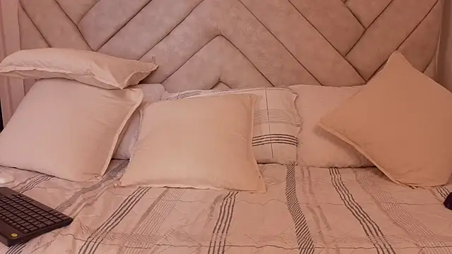 DarlinJones 라이브 XXX 채팅