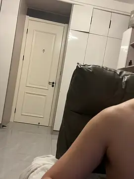 Živý XXX chat yichen008