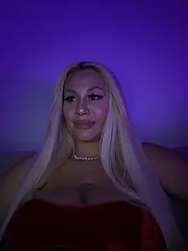 Онлайн чат XXX AlmaBby