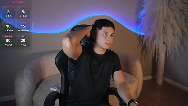Noah_Clarkk Adlı Modelin Canlı XXX Sohbeti