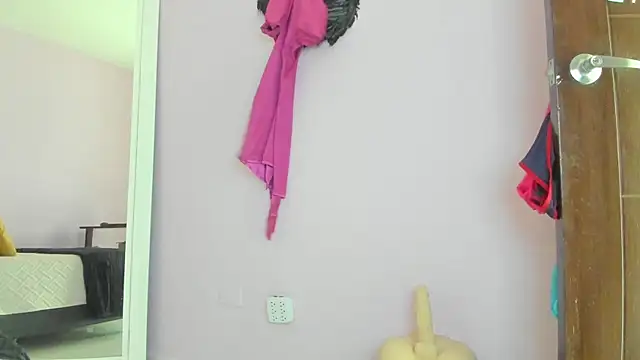 julietha_foxy 现场XXX聊天