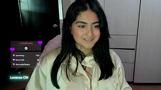ViolettaKai Chat XXX live