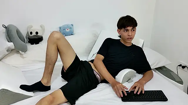 Chatroom XXX en direct de Wade_wagner