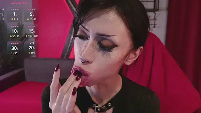 devvilss_toy élő XXX-chatje