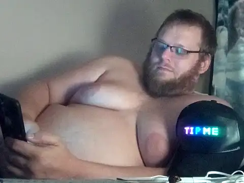 rugrat28110 Show in webcam